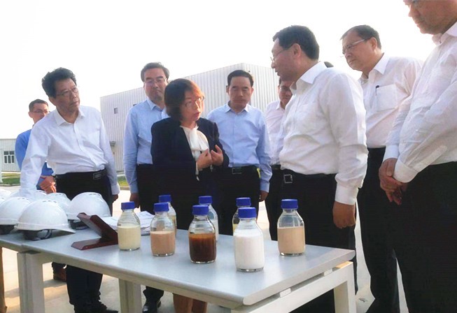 陕西省委书记胡和平一行调研蒲城pp电子 新资料出产基地建设项目 陕西省委书记胡和平一行调研蒲城pp电子 新资料出产基地建设项目