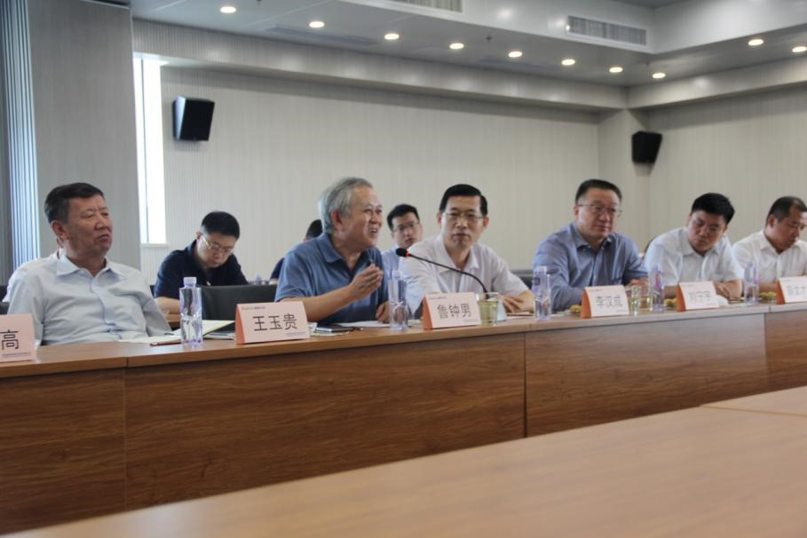 民生银行董事、监事一行来pp电子科技调研 民生银行董事、监事一行来pp电子科技调研
