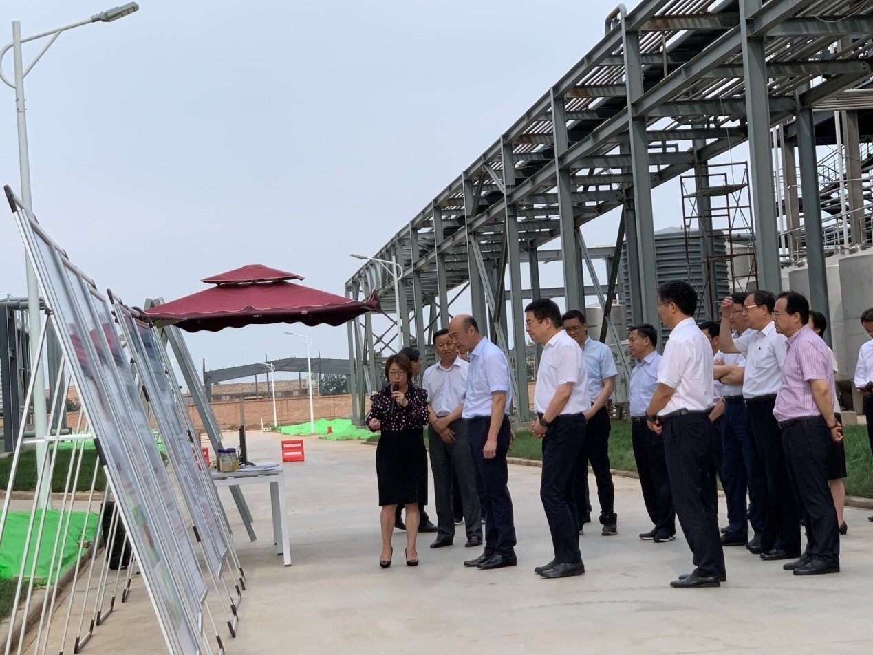 刘国中省长一行观摩蒲城pp电子科技建设项目 刘国中省长一行观摩蒲城pp电子科技建设项目