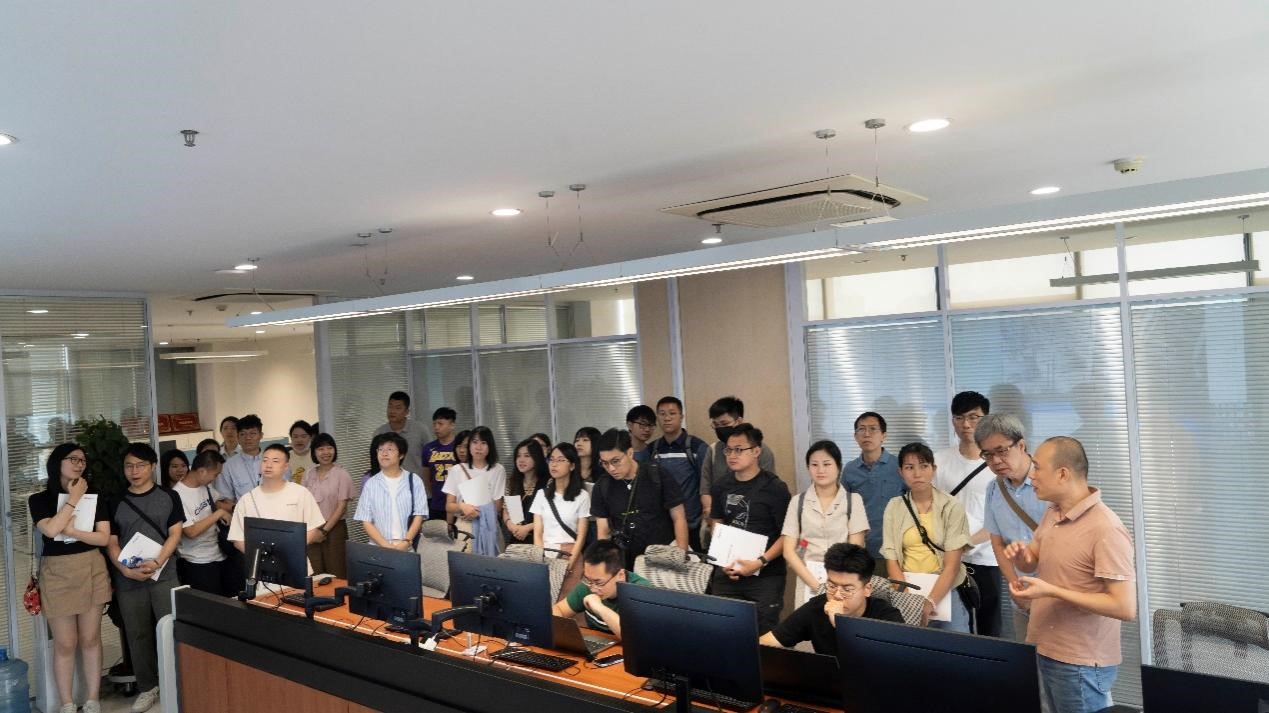 澳门汗青老师国情研建班莅临pp电子科技参观调查 澳门汗青老师国情研建班莅临pp电子科技参观调查